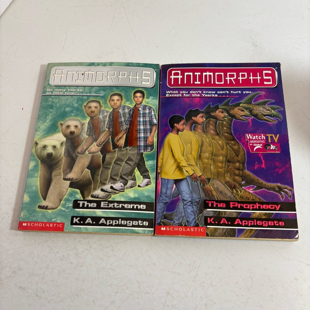 Vintage Scholastic Animorphs bundle of two softcover‎ books